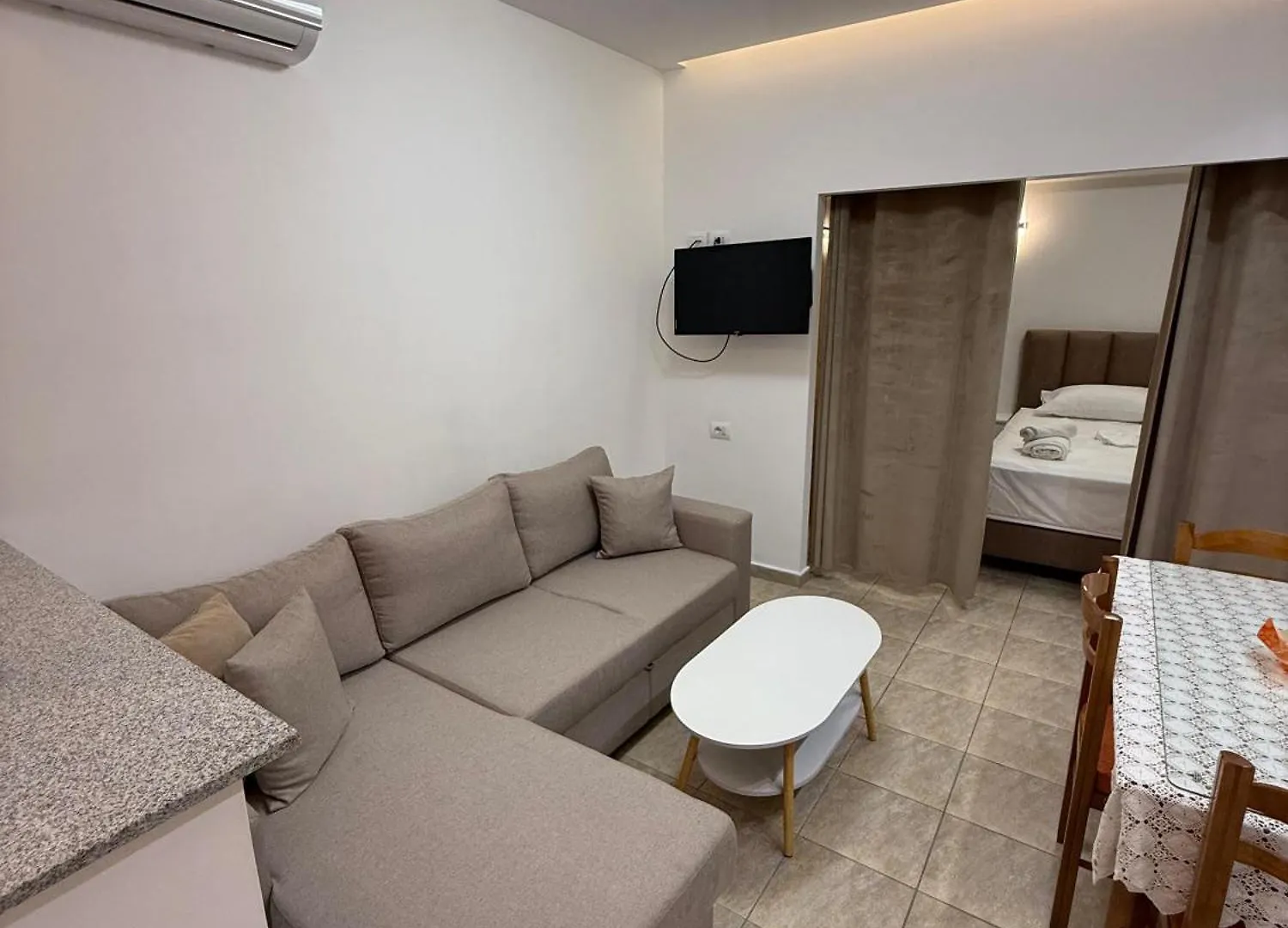 Mei Apartments Saranda Arnavutluk